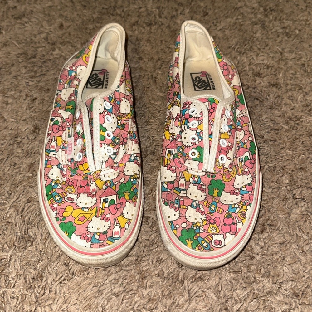 Hello kitty vans - Picture 1 of 10